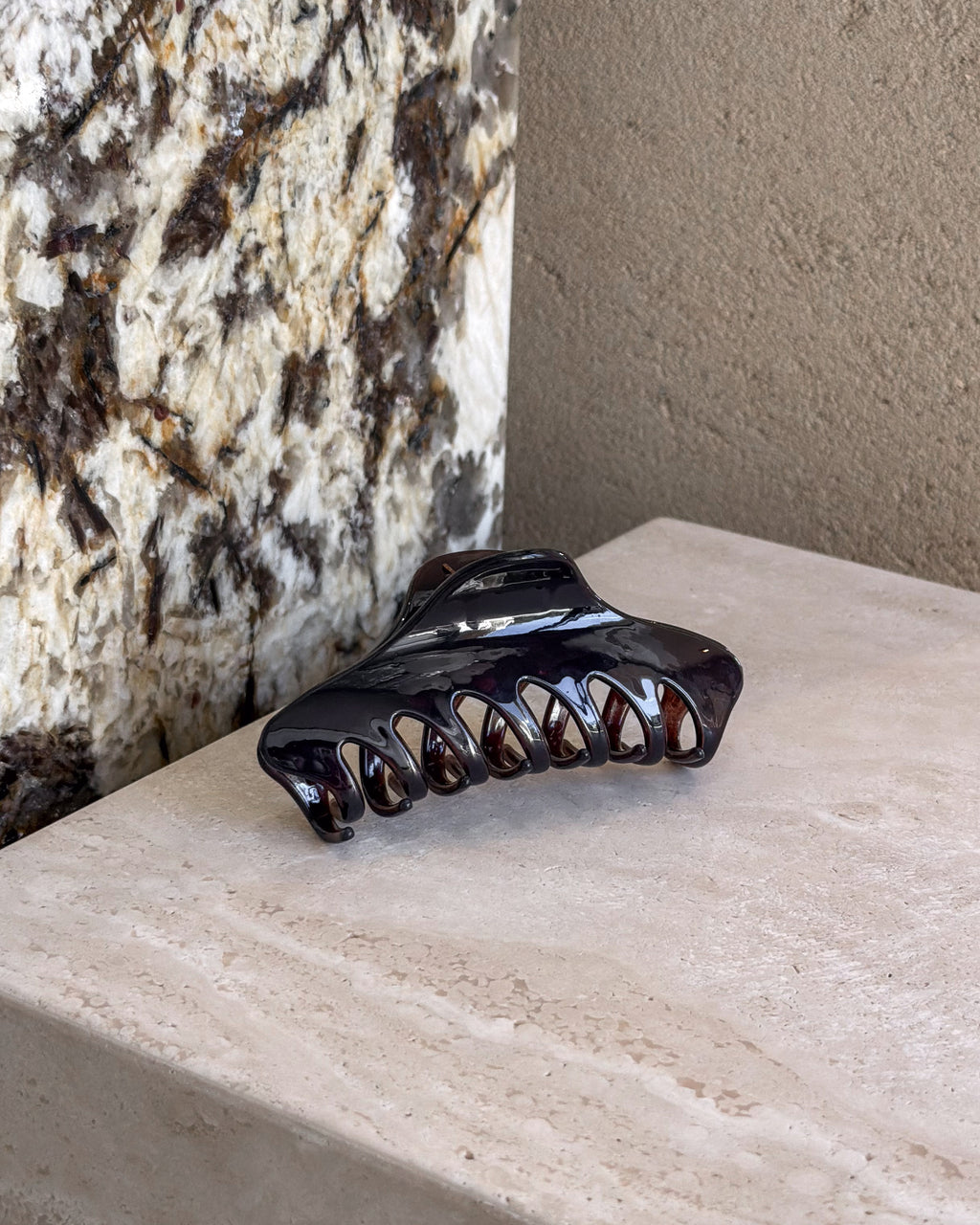 Cocoa Claw Hair Clip