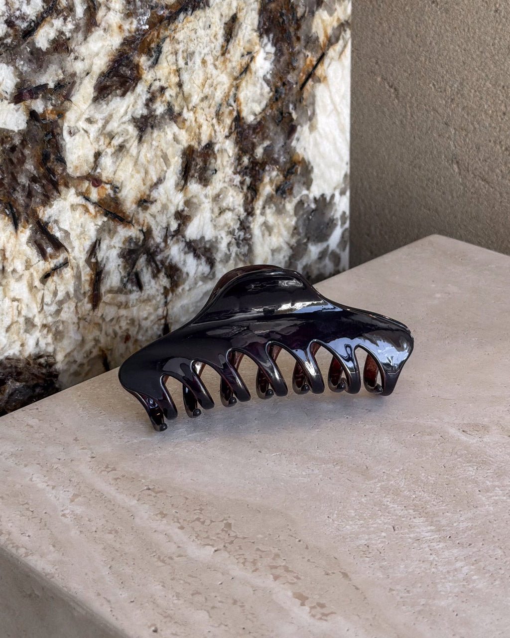 Cocoa Claw Hair Clip