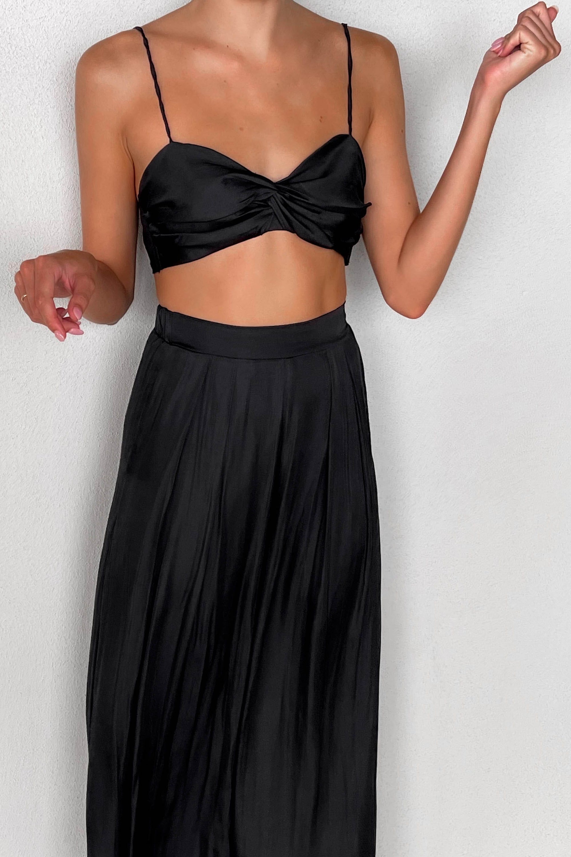 Daina Top, BLACK, CROP TOP, CROP TOPS, new arrivals, POLYESTER, TOP, TOPS, , -MISHKAH